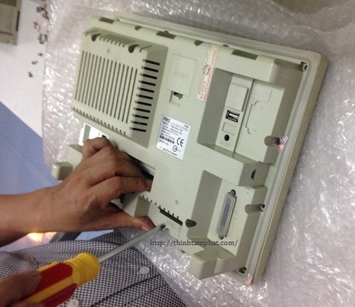 sua-man-hinh-hmi-hitech-pws-ftn